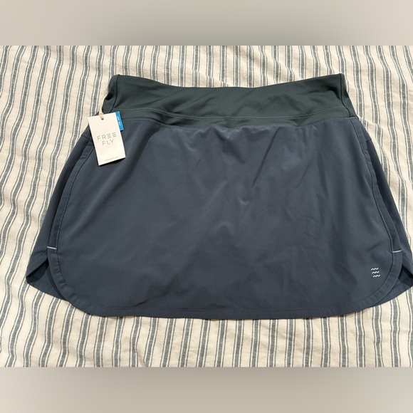 Free Fly Apparel Women's All Day Skort Size Large - Picture 6 of 12